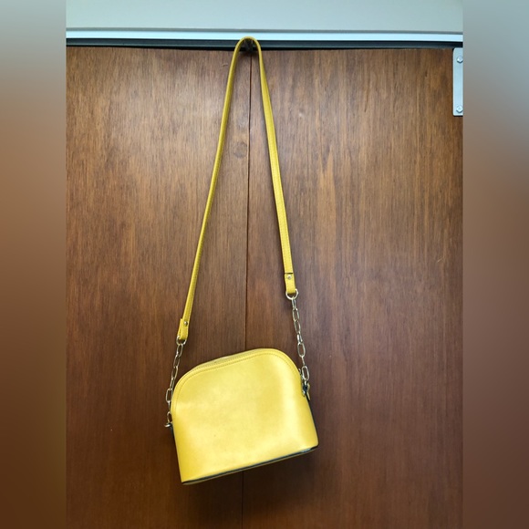 Steven Madden Crossbody Bag - Picture 3 of 6